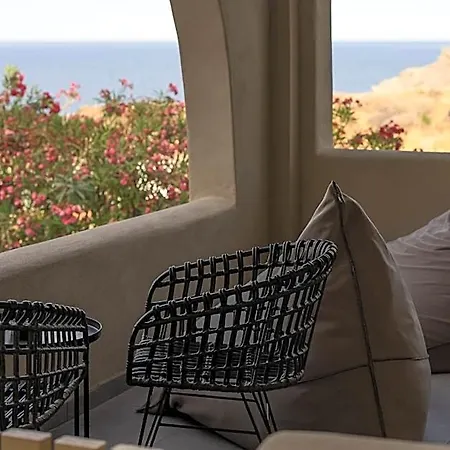 Colombos Beachfront ホテル イア